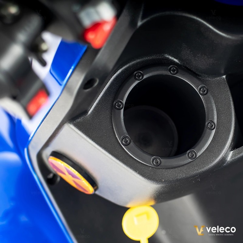 Veleco FASTER: 4-kołowy skuter inwalidzki o luksusowym designie