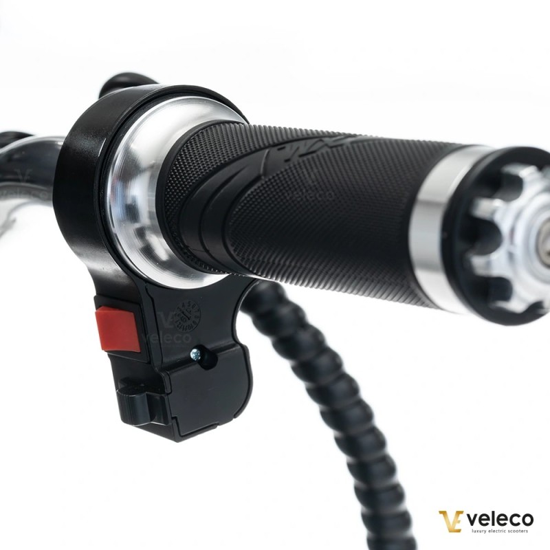 Veleco ZT16: kompaktowy, trójkołowy skuter inwalidzki